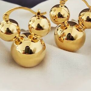Gold tone Preppy Mickey Mouse earrings to wear to Disney. Women’s Jewelry
